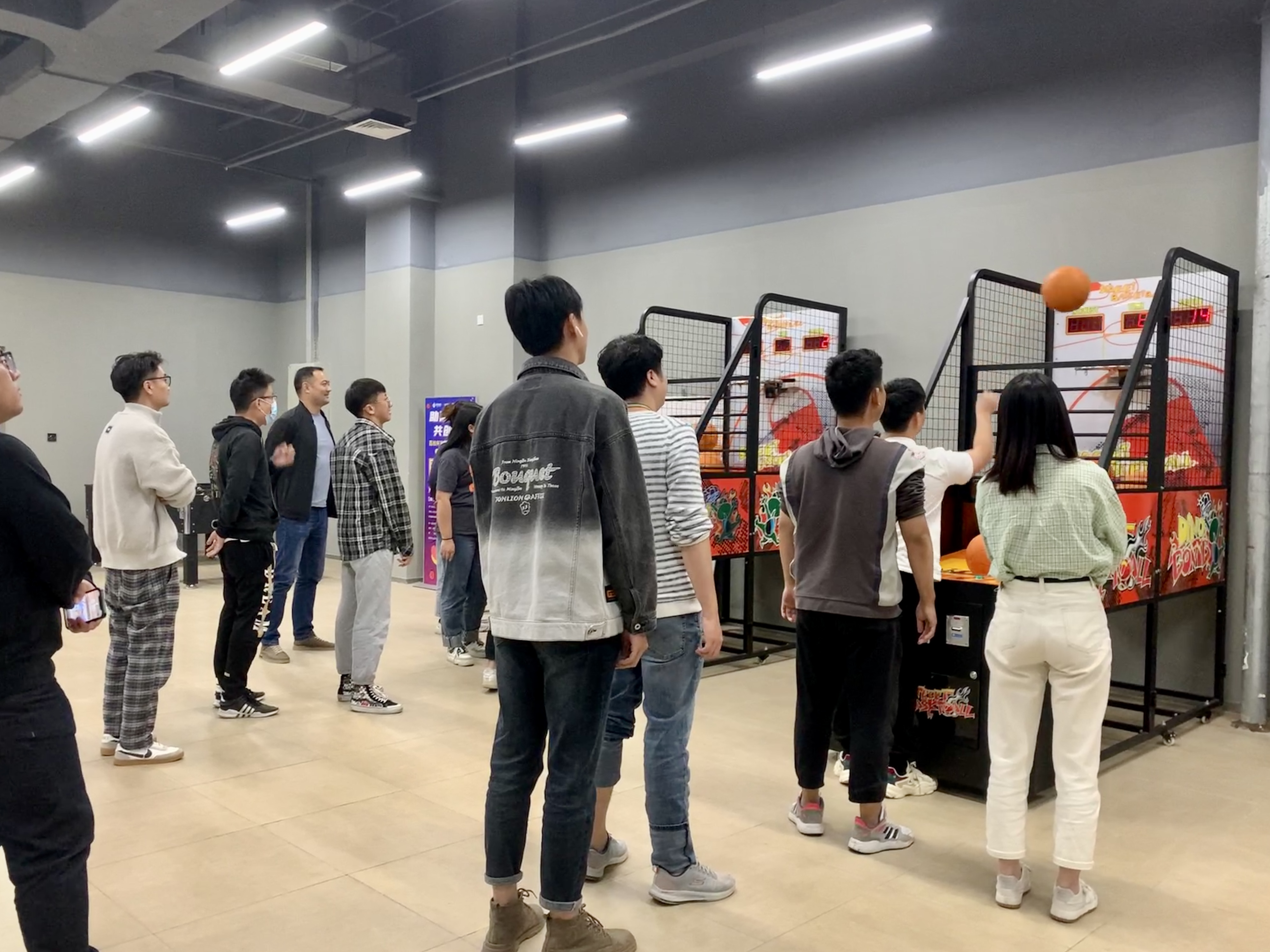 21c1e18e-9132-43a0-ac99-3cd5cc3624f2