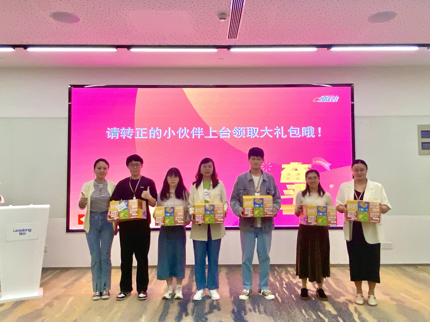 8e7af2bf-5bc2-4e(10-14-10-55-12)